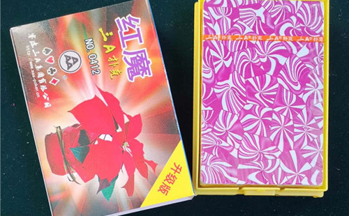 专业级拉孜牌具拉孜扑克防滑耐磨使用全解析 专业级拉孜牌具拉孜扑克防滑耐磨使用全解析